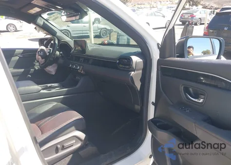 2025 Honda Pilot Black Edition из США, поврежденный, VIN 5FNYG1H96SB024136